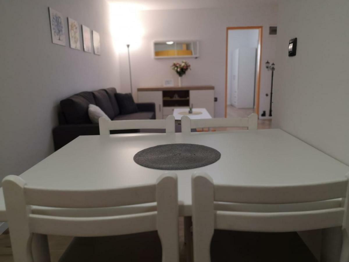 Apartment Asja Old City Center Pula Extérieur photo